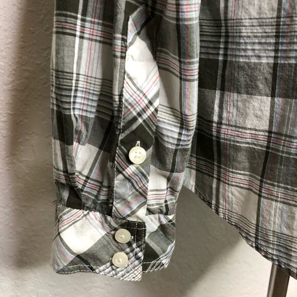 Torrid white army green plaid button down top size 0 or Large - Picture 13 of 14